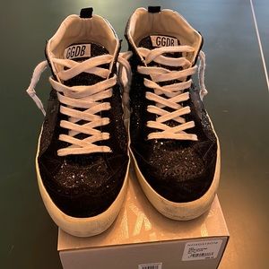 Womens Golden Goose Sneakers Size 40 Black Suede with Glitter - EXCELLENT COND